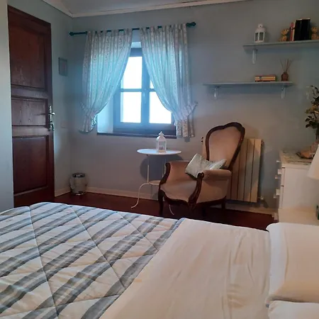 Daniela לינה וארוחת בוקר 3*