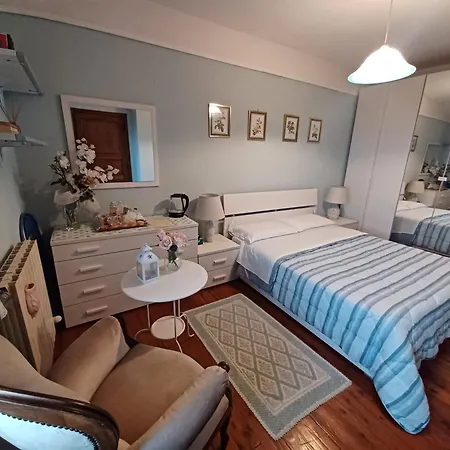 Daniela לינה וארוחת בוקר קסטיליונה די גרפניאנה